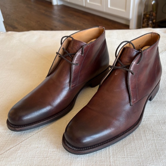 Magnanni Brown Leather Chukka Boot. - Excellent Condition - Size 10 main image 8